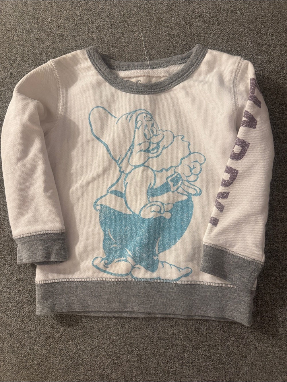 3/$15- Peek sweatshirts size 12-18 months